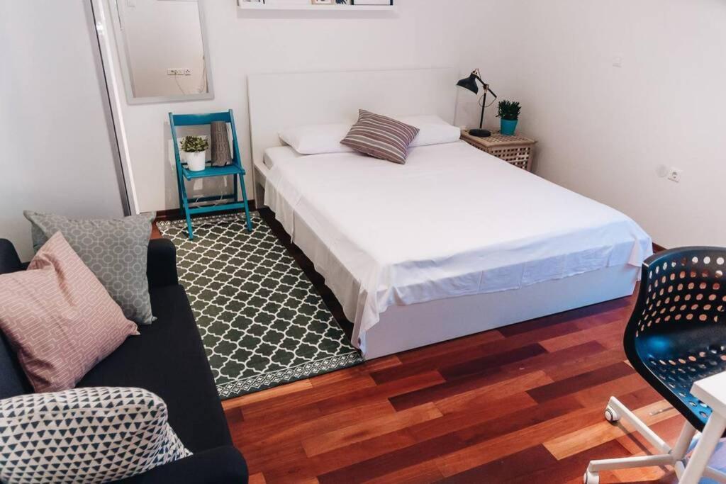 Cosy Apartment In A Quiet Neighborhood Zadar Exterior photo